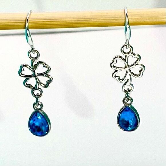 BAN Ice Blue Teardrop Dangles - Picture 2 of 14